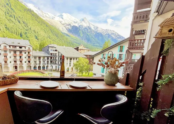 Centre - De Charme Avec Parking, Vue Sur Le Mont-blc Appartement Chamonix